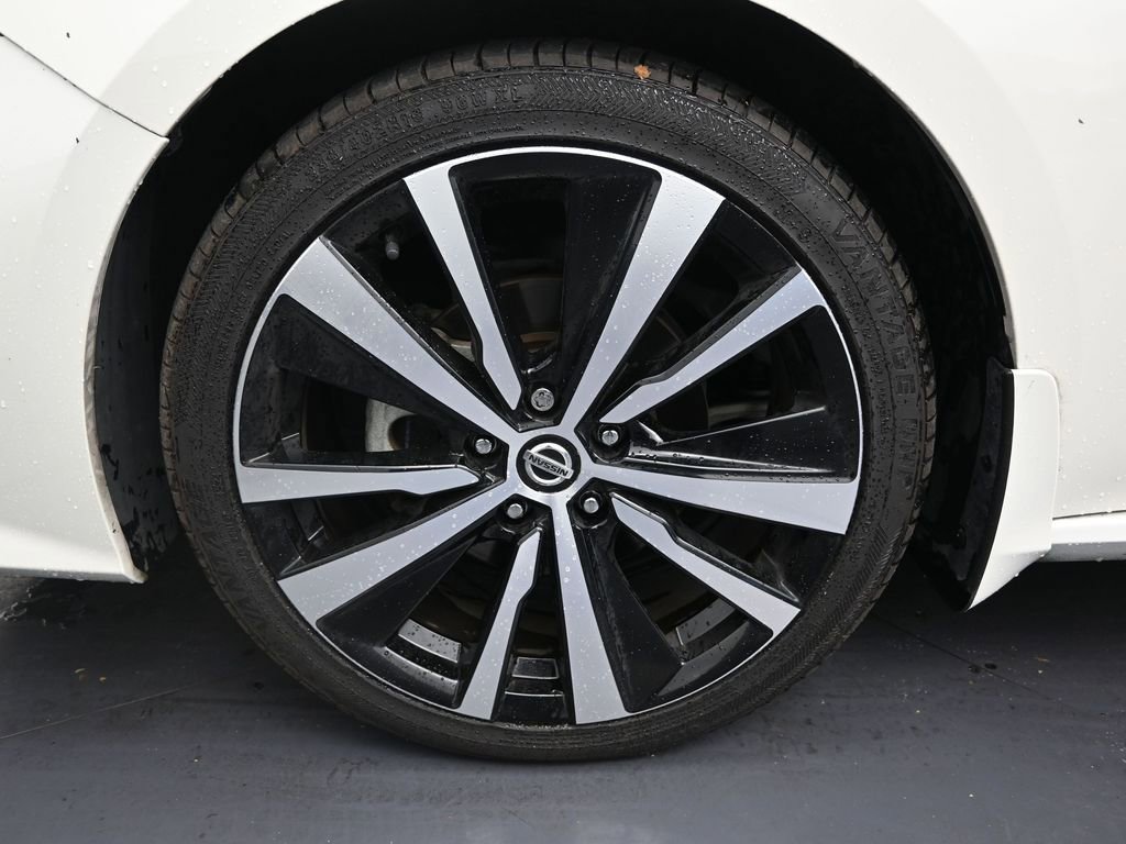 Used 2021 Nissan Altima 2.5 SR image 9