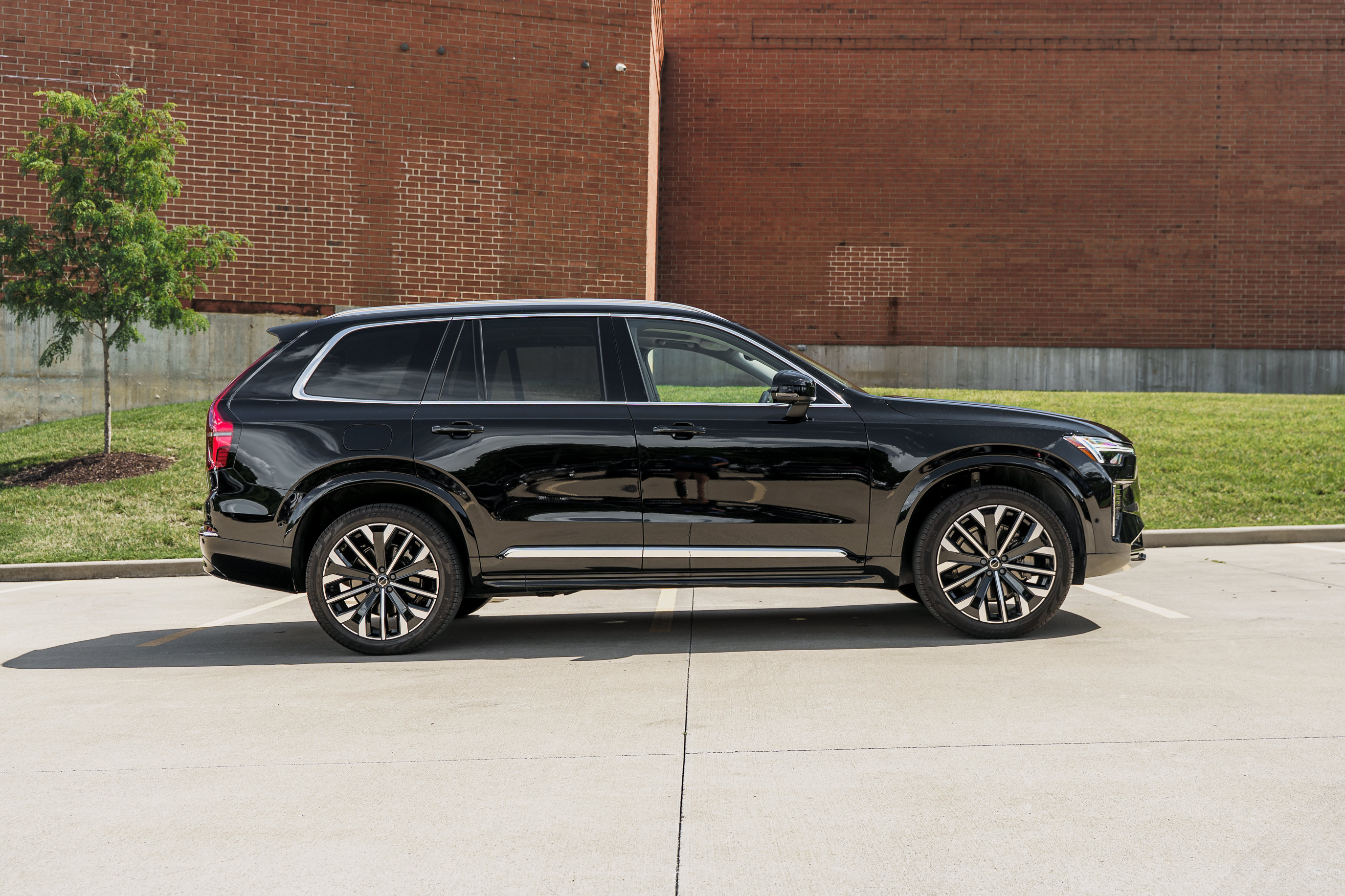 Used 2026 Volvo XC90 B6 Ultra AWD/4WD image 3