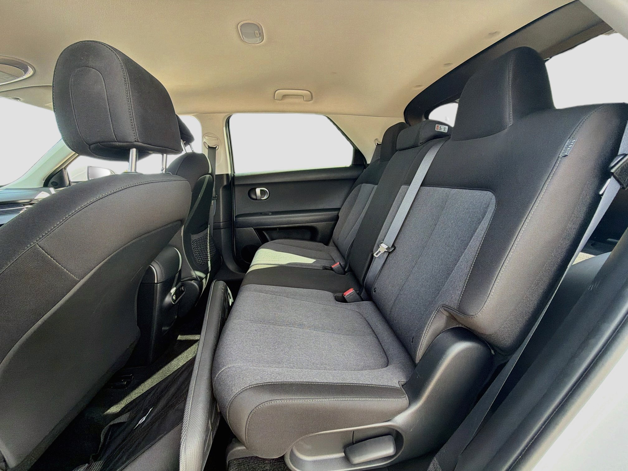Used 2024 Hyundai Ioniq 5 SE AWD/4WD image 27