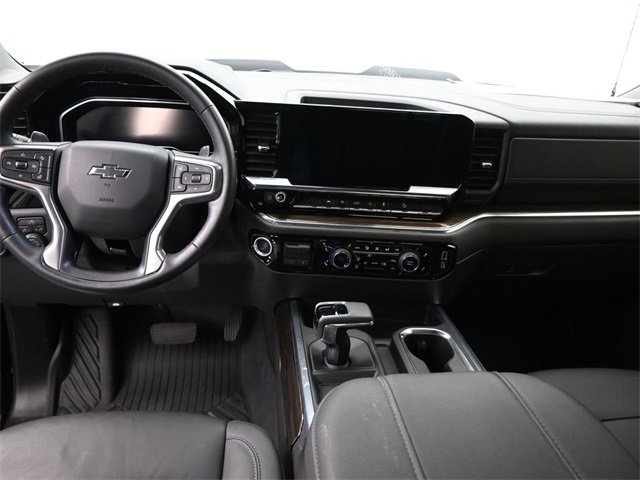 Used 2024 Chevrolet Silverado 1500 LT Trail Boss w/ Convenience Package II image 10