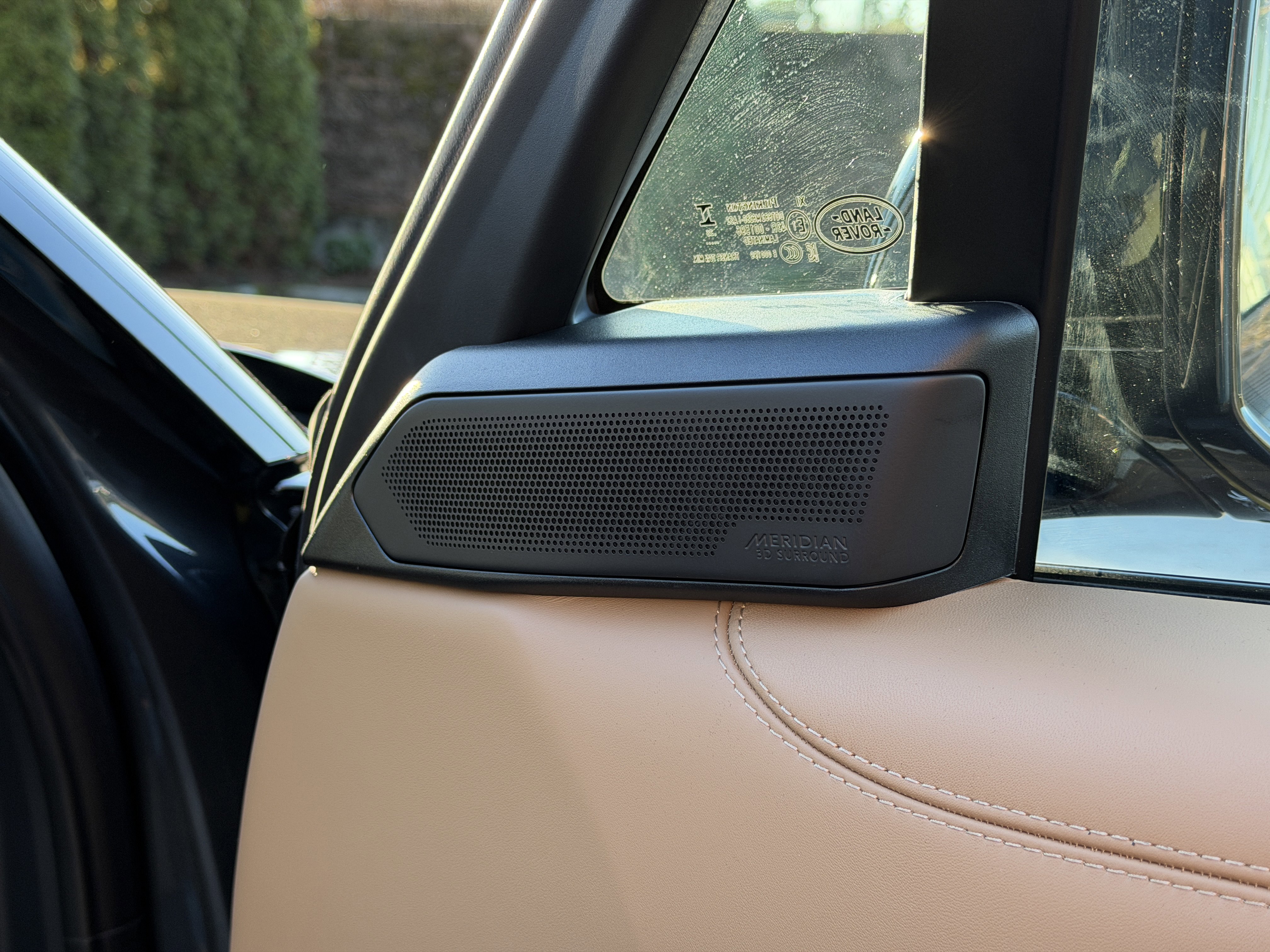 New 2026 Land Rover Range Rover Long Wheelbase SE AWD/4WD image 10