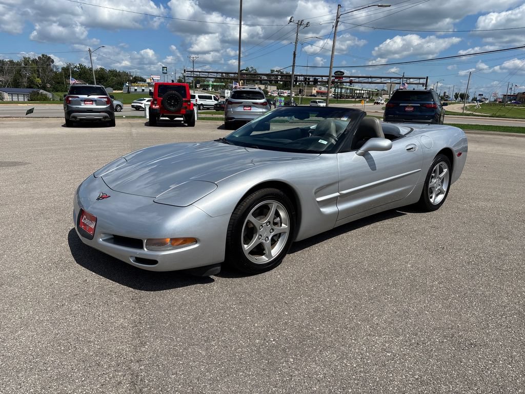 Used 2001 Chevrolet Corvette Convertible w/ Preferred Equipment Group2 RWD image 28