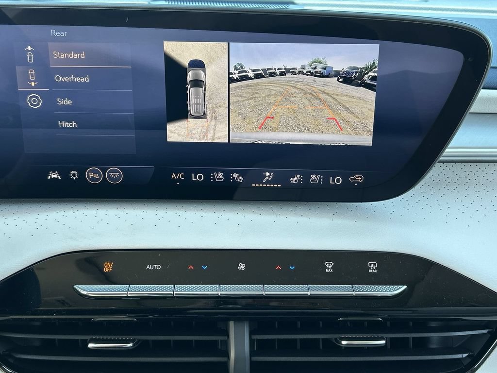 New 2026 Buick Enclave Avenir w/ Super Cruise Package FWD image 15