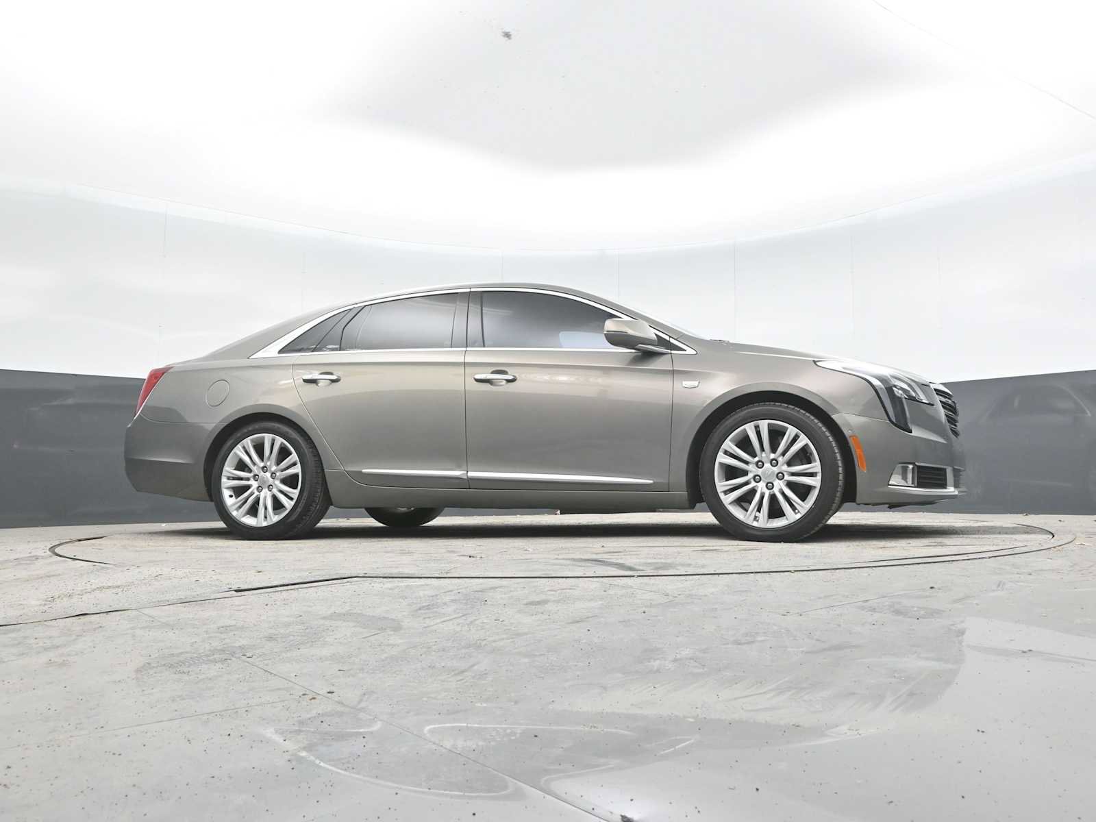 Used 2019 Cadillac XTS Luxury FWD image 28