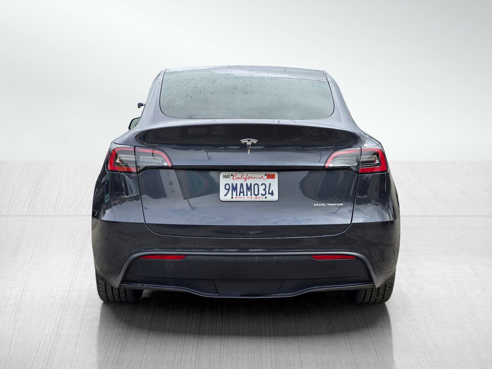 Used 2024 Tesla Model Y Long Range AWD/4WD image 5