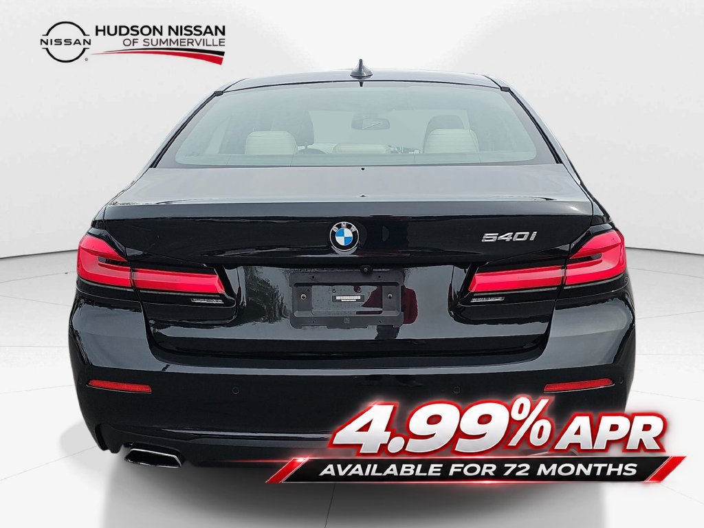 Used 2023 BMW 540i w/ Premium Package RWD image 7