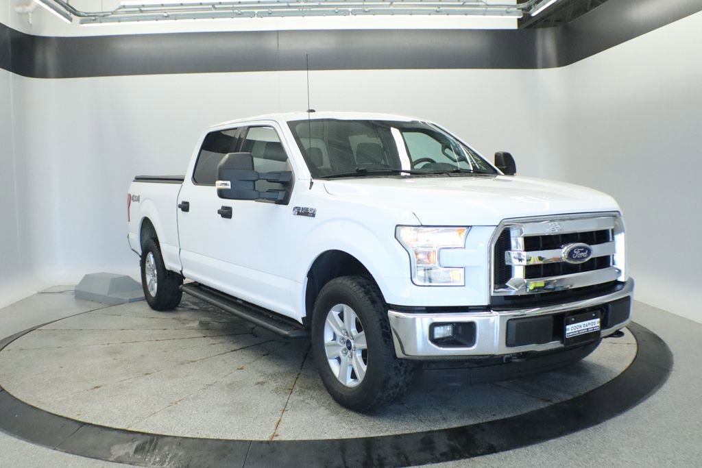 Used 2016 Ford F150 XLT w/ Heavy-Duty Payload Package image 9