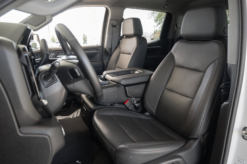 Used 2026 GMC Sierra 1500 SLT RWD image 21