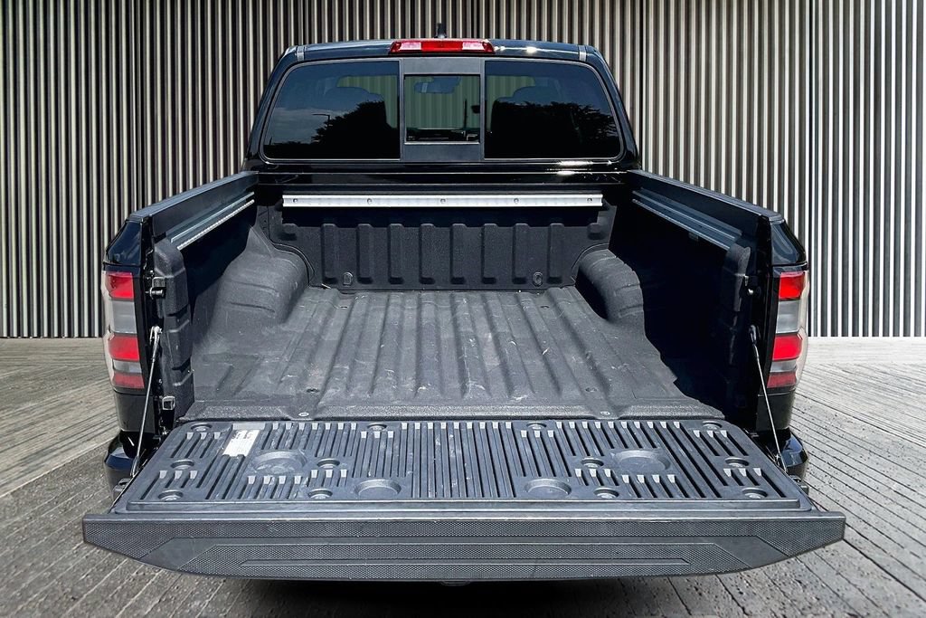 Used 2022 Nissan Frontier SV RWD image 19