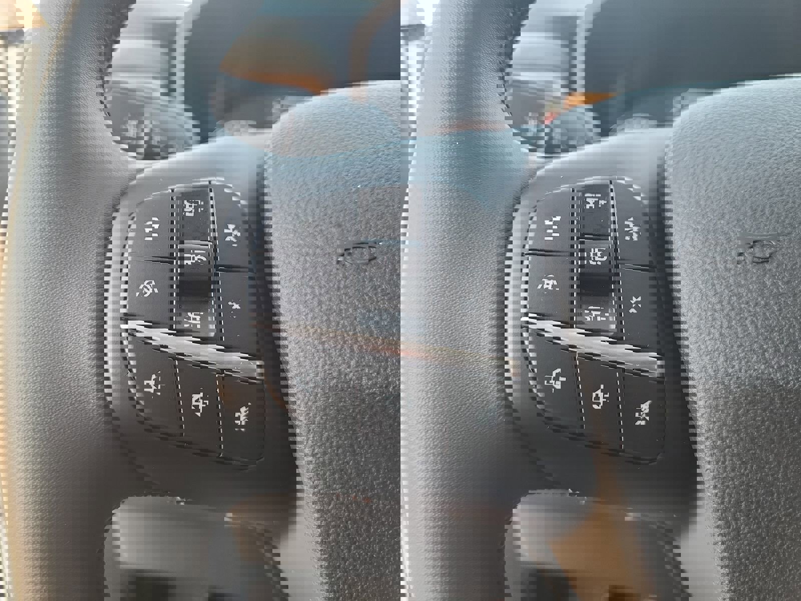 Used 2024 Ford Maverick Lariat w/ 4K Tow Package image 8