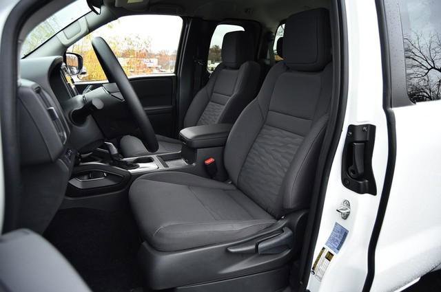 New 2026 Nissan Frontier S image 23