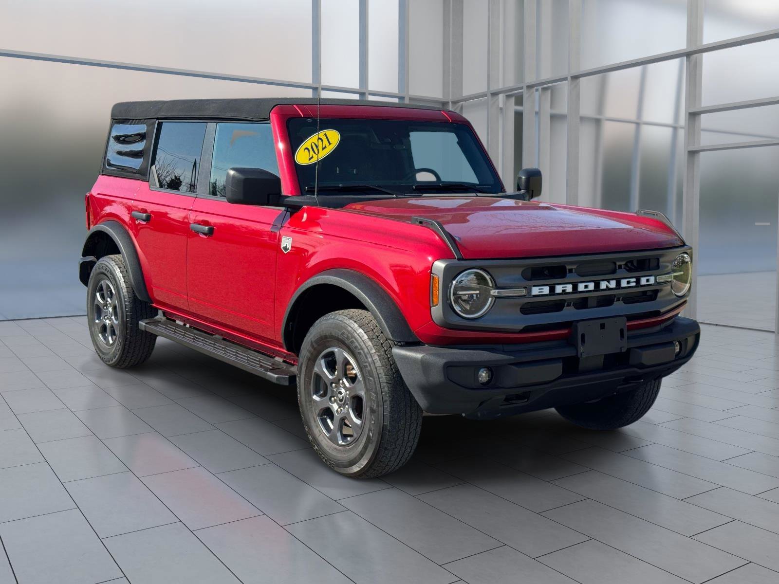 Used 2021 Ford Bronco Big Bend image 2