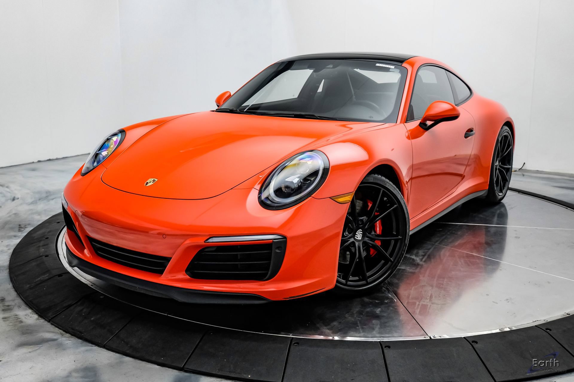Used 2018 Porsche 911 Carrera 4S image 3