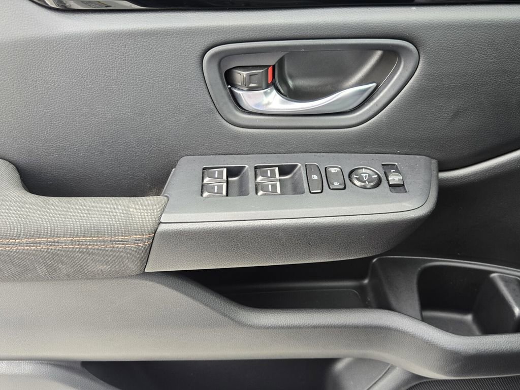 Certified 2025 Honda Pilot Sport image 26