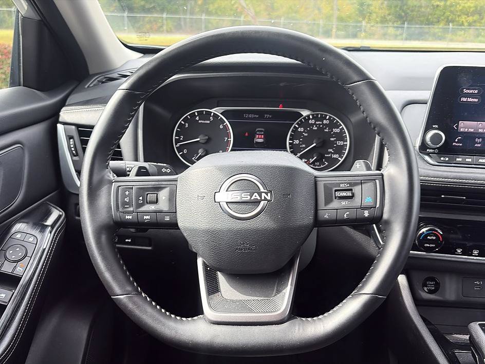 Certified 2025 Nissan Rogue SV AWD/4WD image 30