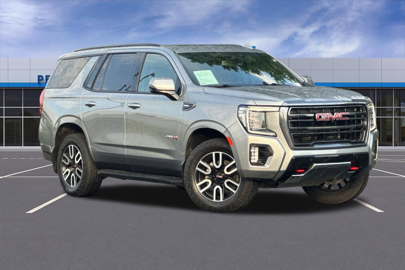 Used 2024 GMC Yukon AT4 w/ Technology Package AWD/4WD video 2