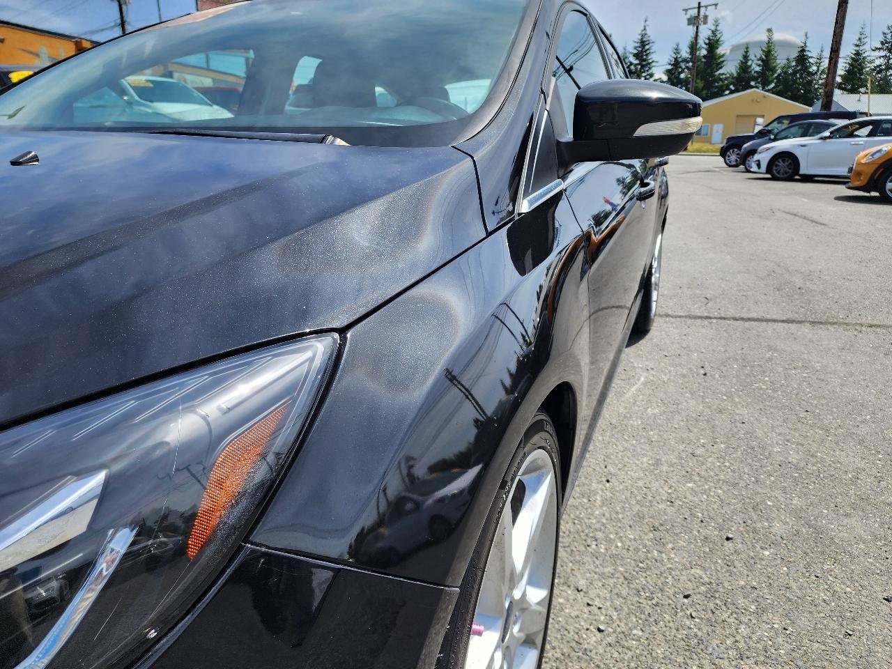 Used 2014 Ford Focus Titanium FWD image 31