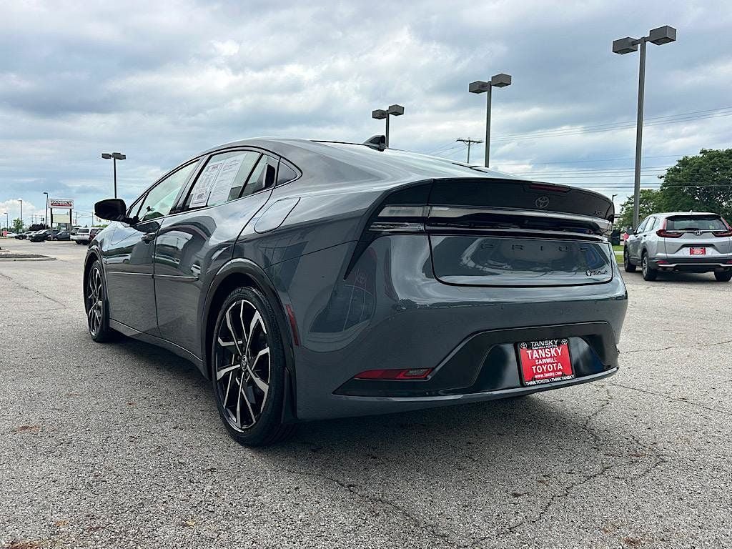 Certified 2023 Toyota Prius Prime FWD image 3