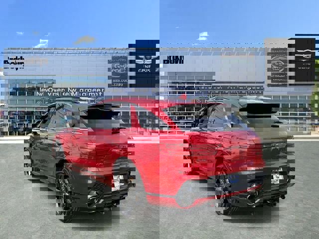 Used 2025 Genesis GV70 3.5T Sport w/ Sport Advanced Package image 7