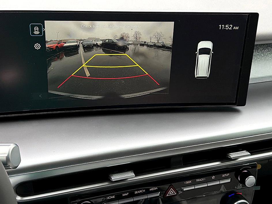 New 2026 Hyundai Ioniq 9 SE image 11