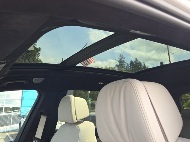 Used 2023 BMW X7 M60i w/ Executive Package AWD/4WD image 17
