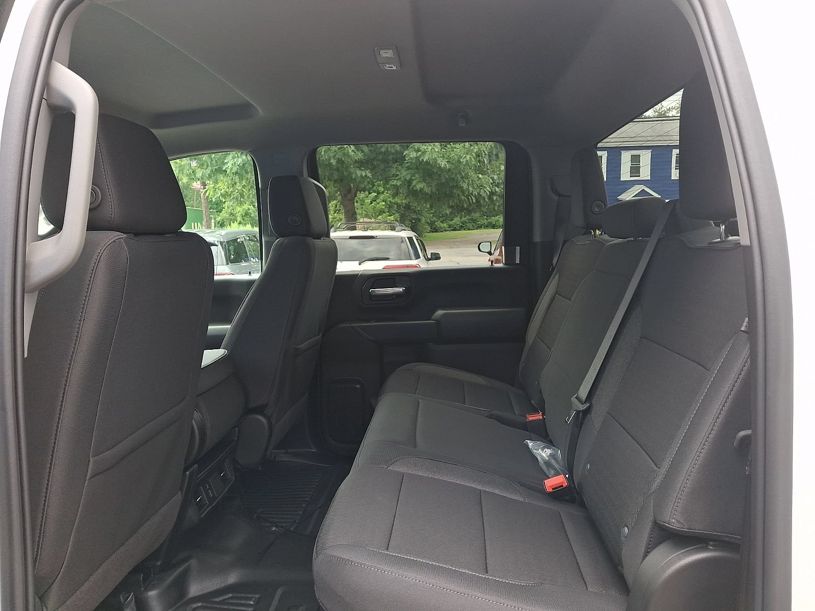 New 2026 GMC Sierra 2500 Pro w/ 1SA Pro Safety Plus Package AWD/4WD image 10