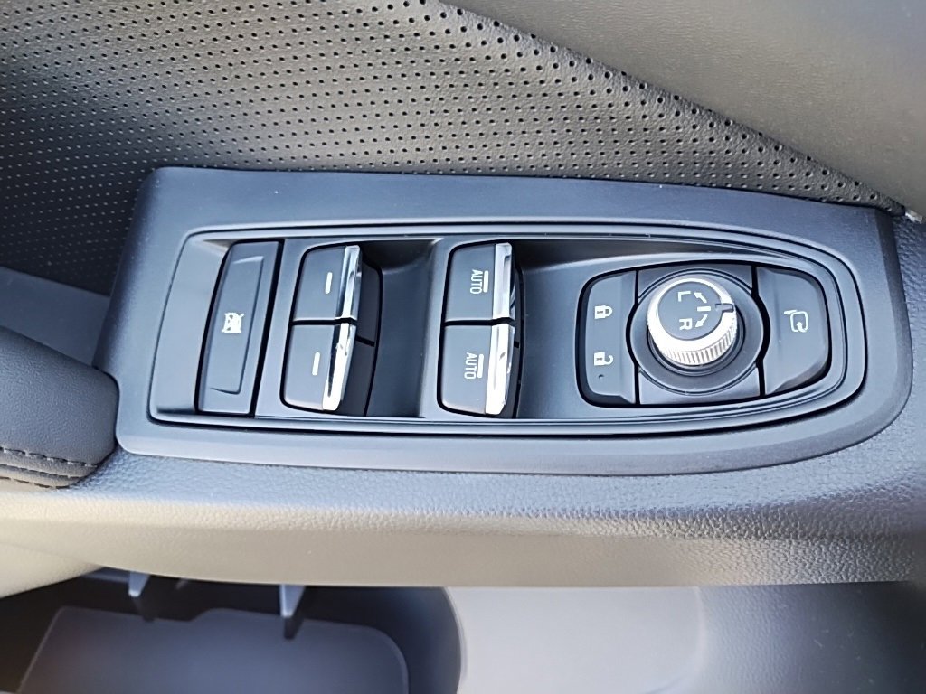 New 2025 Subaru Ascent Bronze Edition image 17