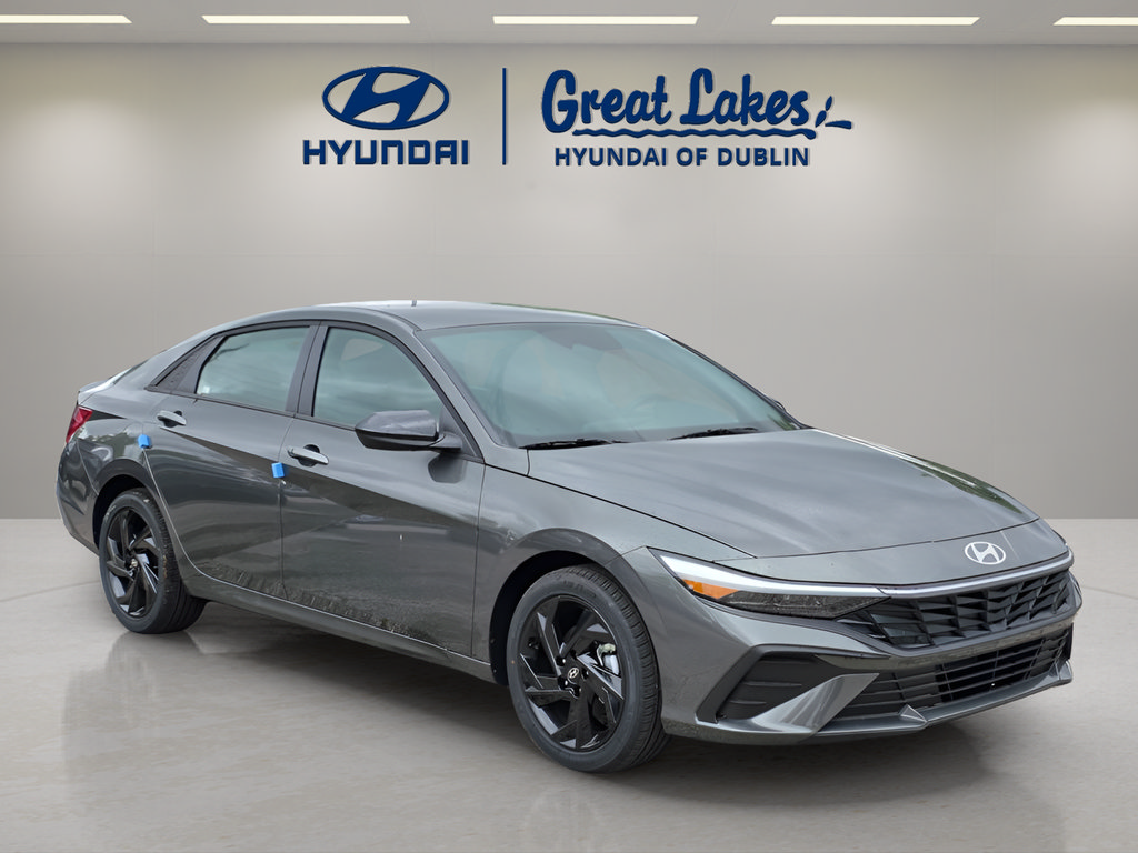 New 2026 Hyundai Elantra Sport FWD image 7