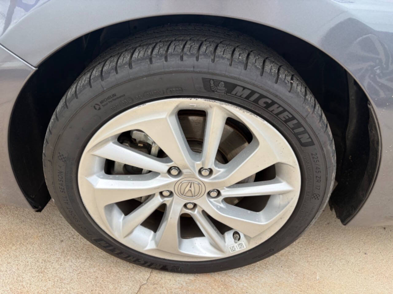 Used 2017 Acura ILX FWD image 14
