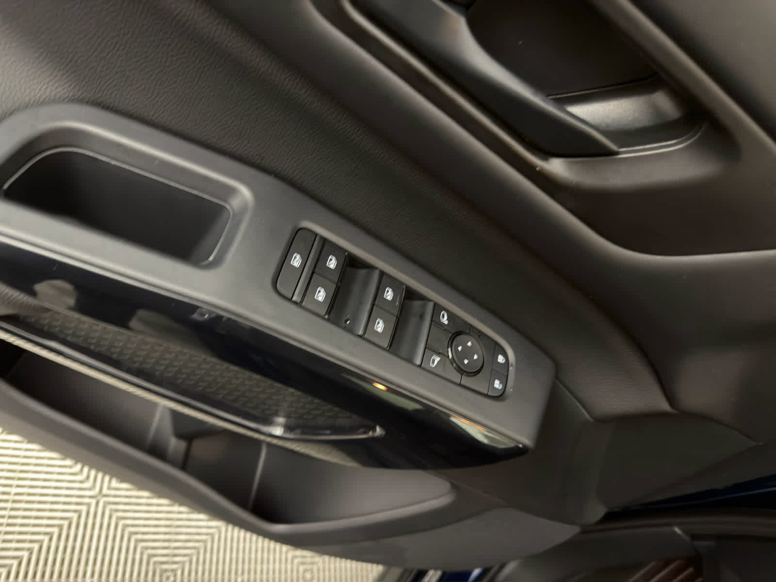 New 2026 Nissan Pathfinder SV FWD image 23