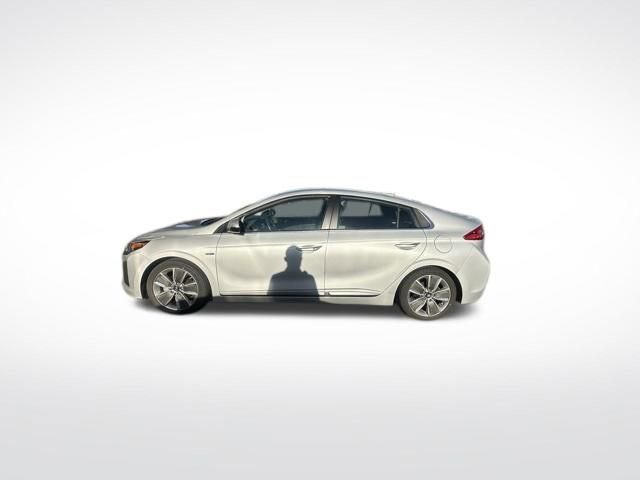 Used 2017 Hyundai Ioniq Limited FWD image 4