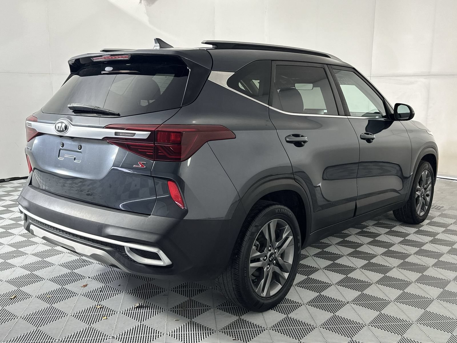 Used 2021 Kia Seltos S FWD image 8