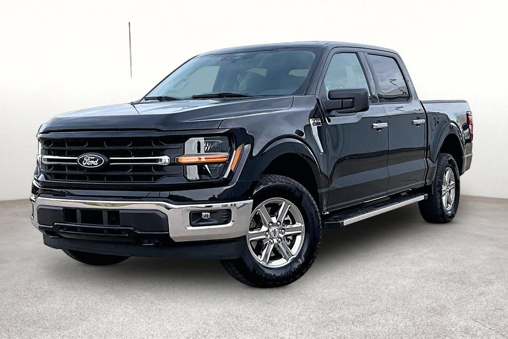 Used 2025 Ford F150 XLT w/ Equipment Group 301A Standard AWD/4WD image 14
