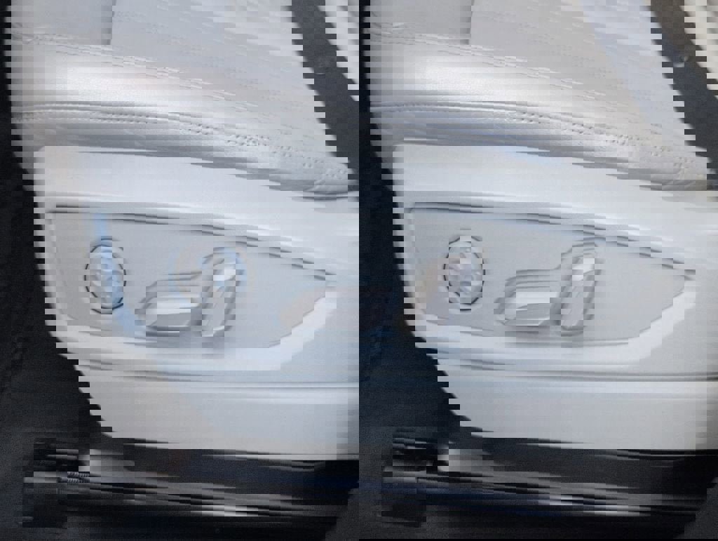 Used 2022 Audi Q5 2.0T Premium image 15