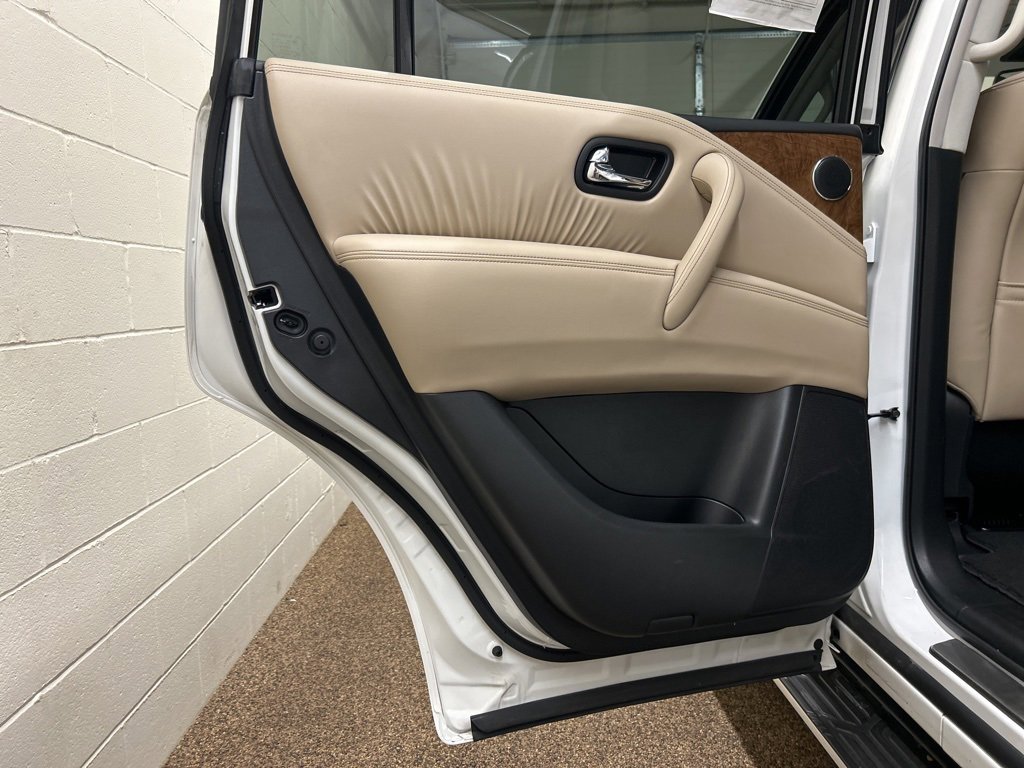 Used 2022 Nissan Armada SL w/ Captain's Chairs Package image 14