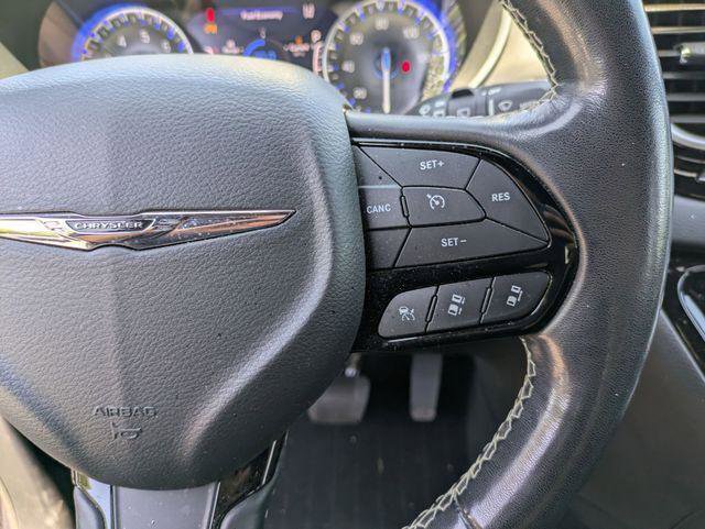 Certified 2020 Chrysler Pacifica Touring-L w/ Advanced Safetytec Group AWD/4WD image 16