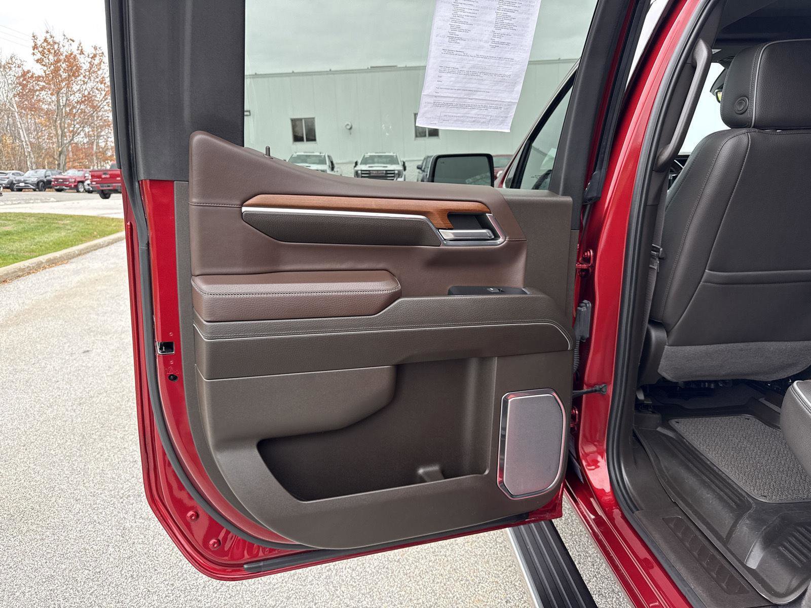 Used 2023 GMC Sierra 1500 Denali w/ Technology Package image 13