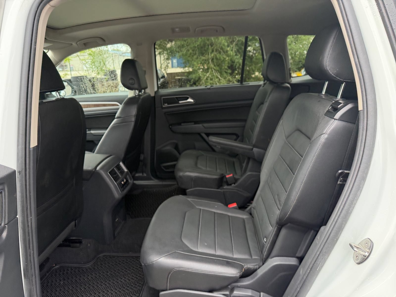 Used 2019 Volkswagen Atlas SEL Premium AWD/4WD image 26