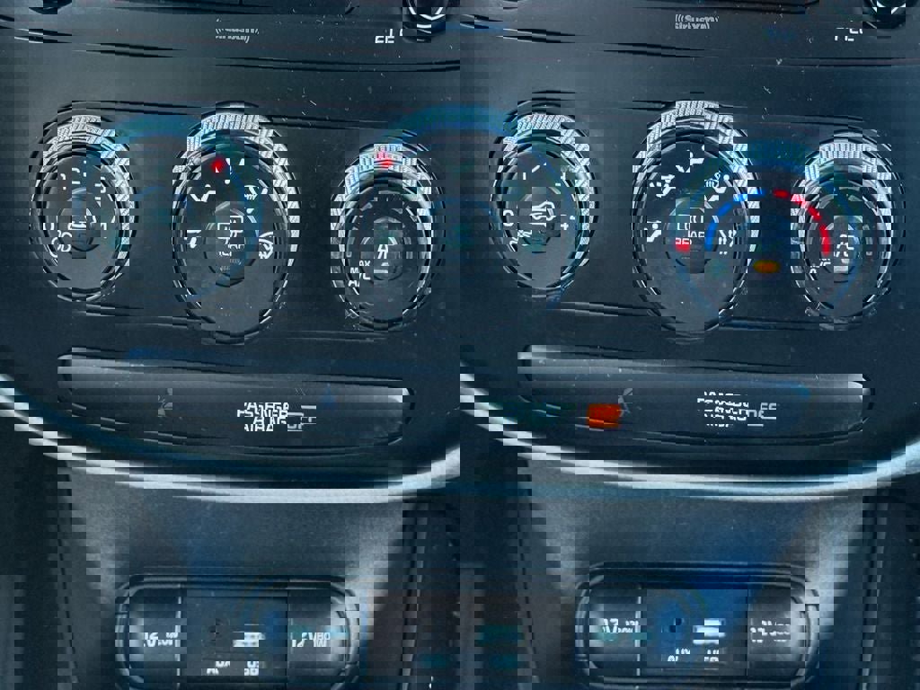 Used 2019 Kia Soul image 25