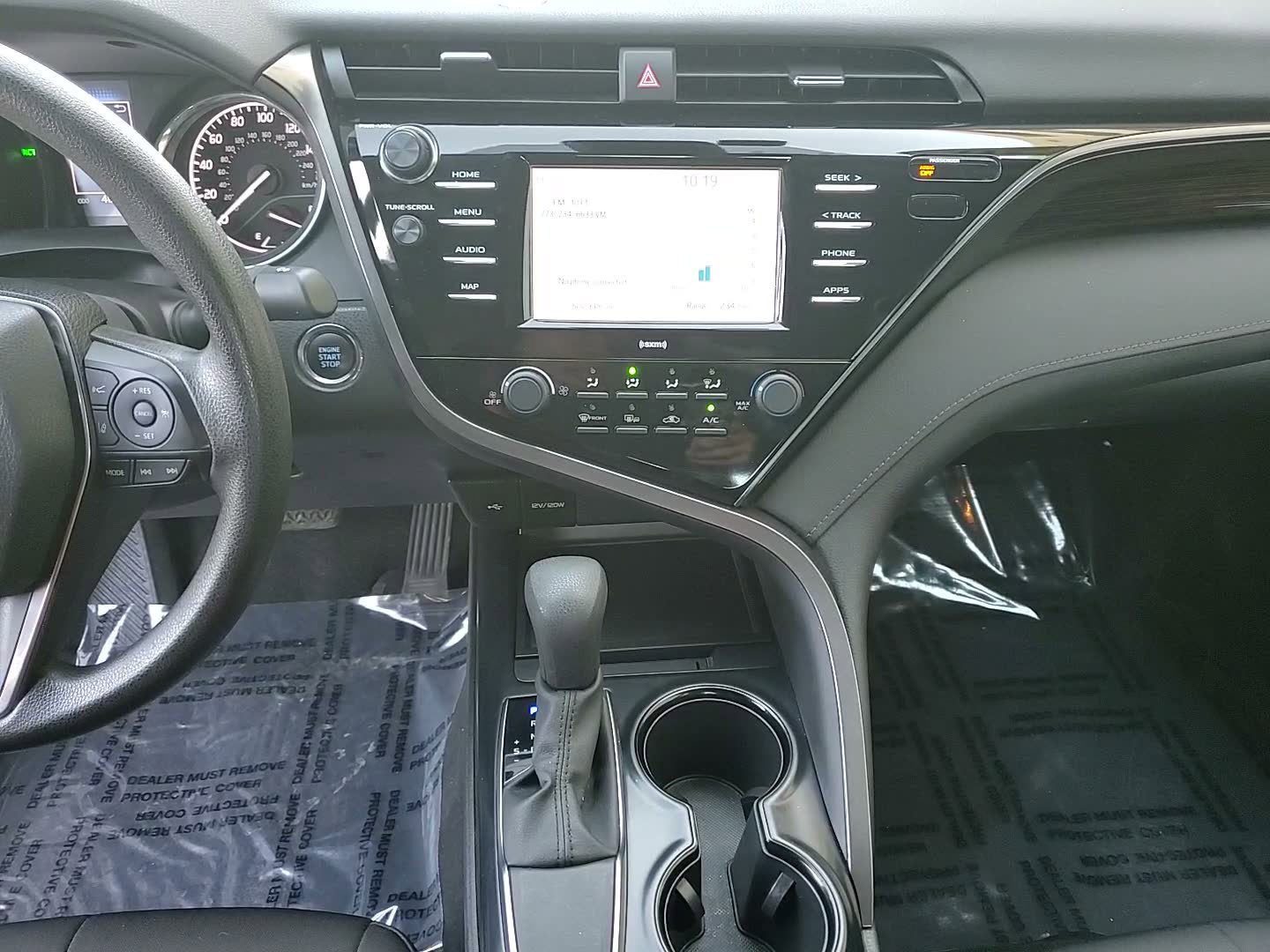 Certified 2020 Toyota Camry LE w/ Convenience Package image 25