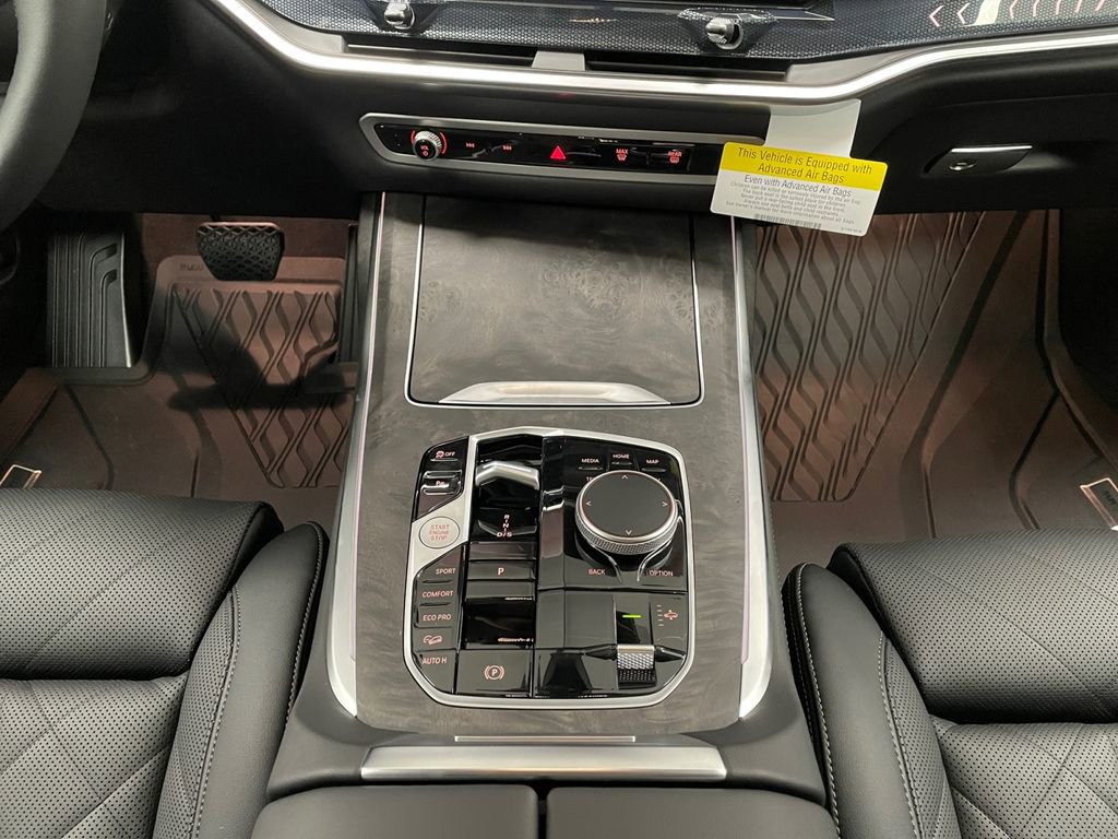 New 2026 BMW X7 xDrive40i w/ Dynamic Handling Package image 9