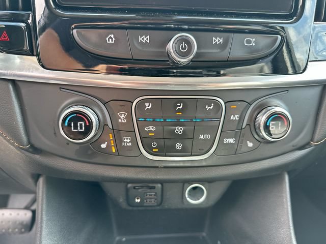 Used 2020 Chevrolet Traverse RS w/ LPO, 'HIT The Road' Package AWD/4WD image 38