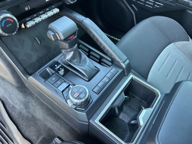 Used 2024 Toyota Tacoma TRD Off-Road AWD/4WD image 26