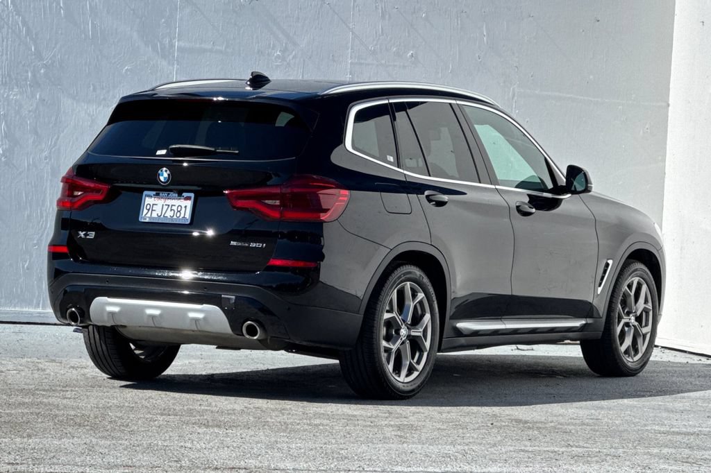 Used 2021 BMW X3 sDrive30i w/ Convenience Package RWD image 3