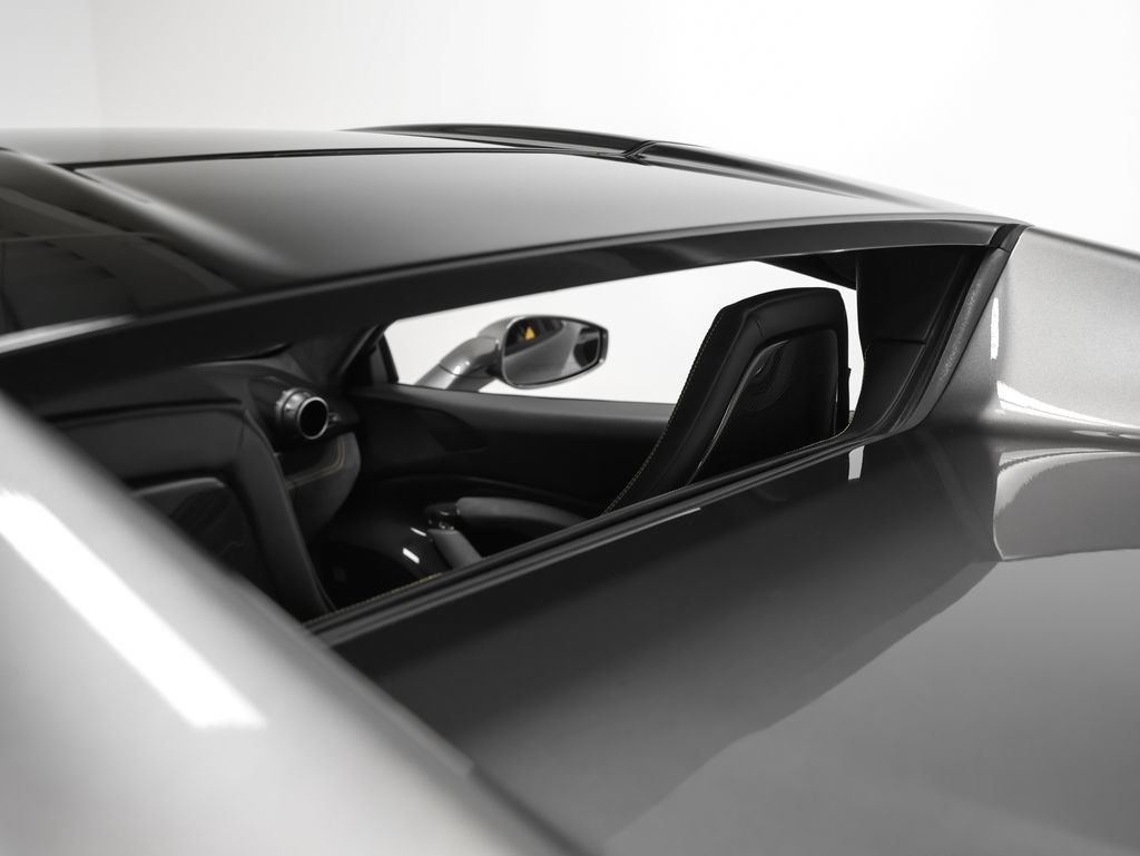 Certified 2022 Ferrari F8 Tributo RWD image 82