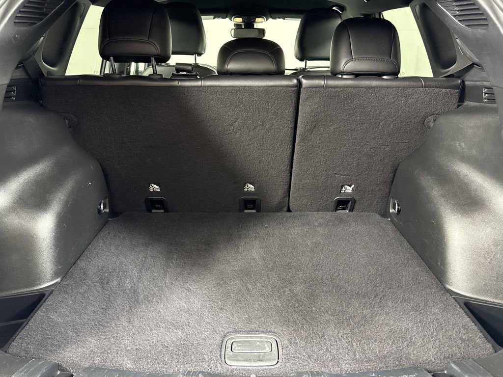 Used 2024 Jeep Compass Trailhawk image 16