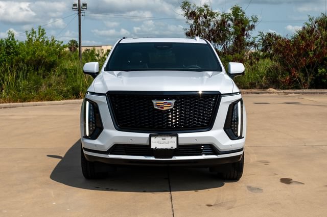 New 2026 Cadillac Escalade Sport AWD/4WD image 2