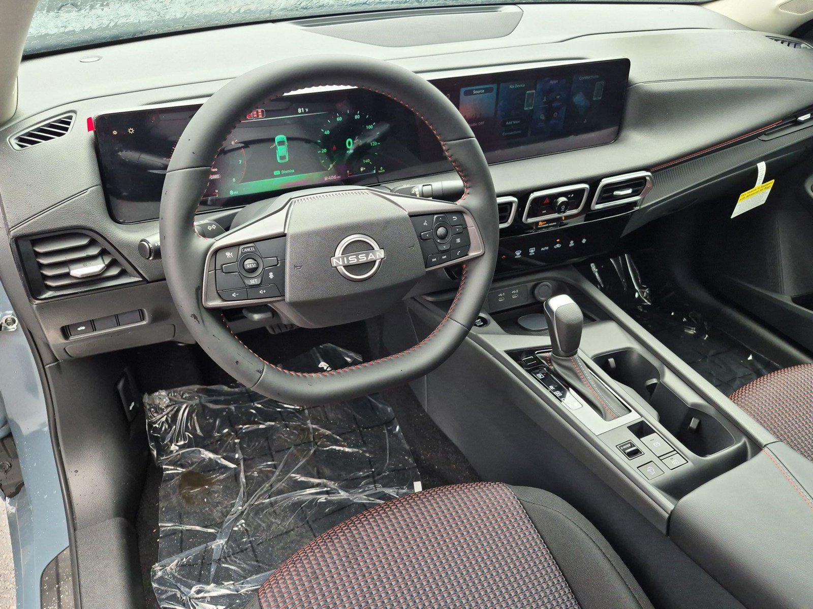 New 2027 Nissan Sentra SR w/ Floor Mat Package FWD image 2