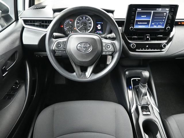 Used 2022 Toyota Corolla LE image 12