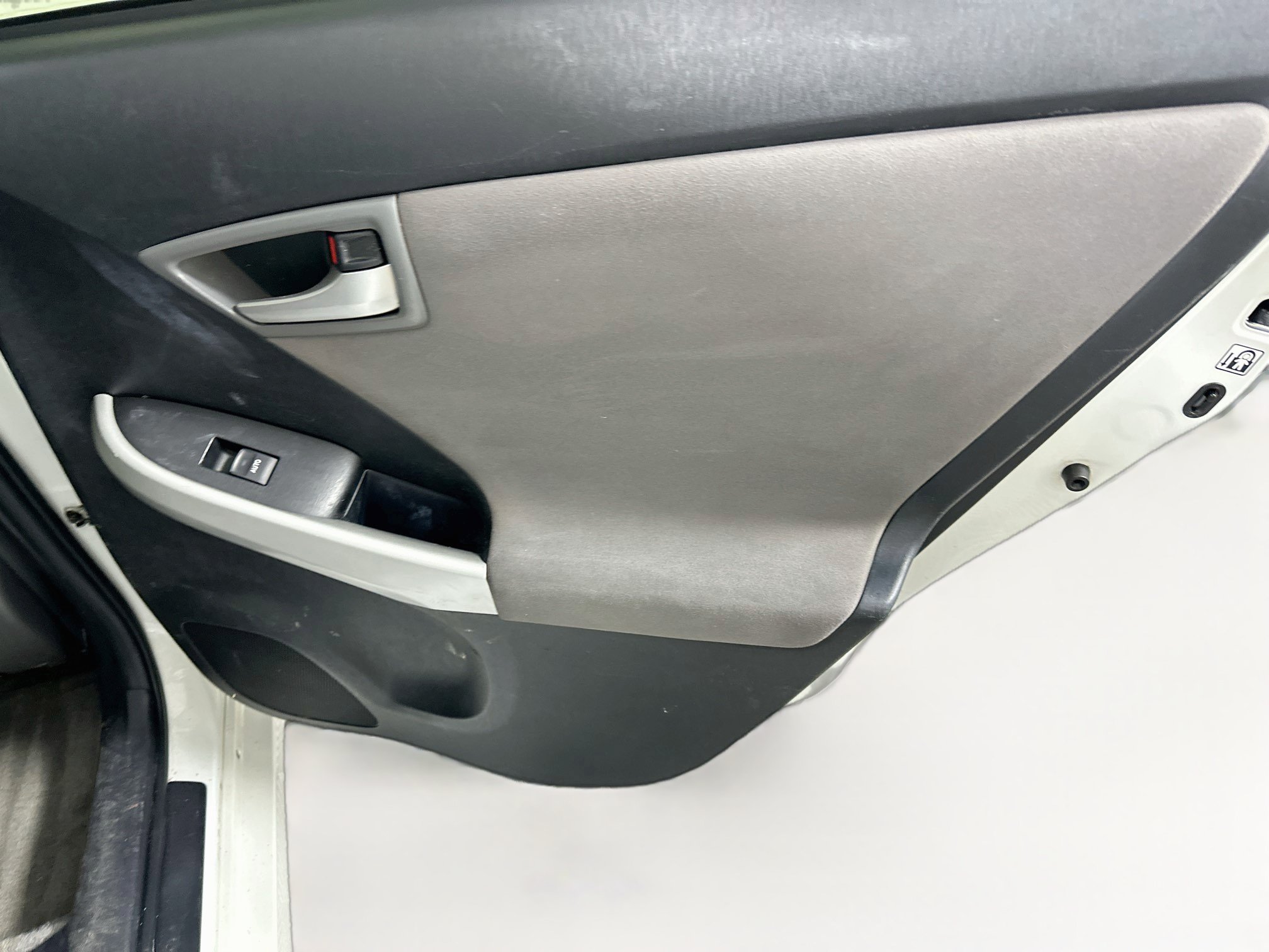 Used 2015 Toyota Prius Two FWD image 28